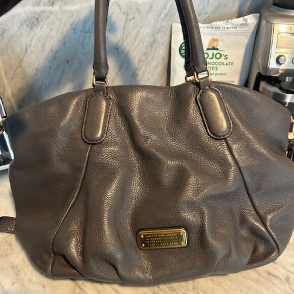 Marc Jacobs Handbag - Picture 2 of 6